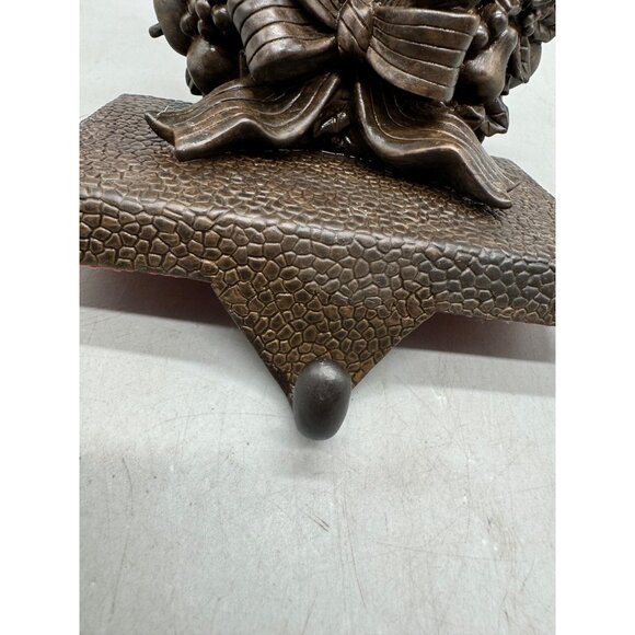 Hold everything Bronze Look Cast Iron Wreath Stocking Holder Christmas 5x5" READ - Picture 4 of 10